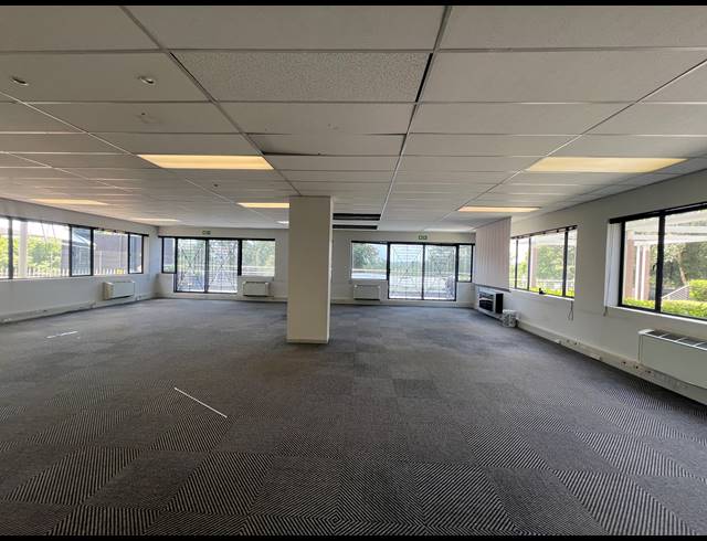 208M² OFFICE TO LET IN ILLOVO